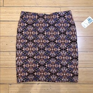 Forever 21 Tribal Pencil Mini Skirt
